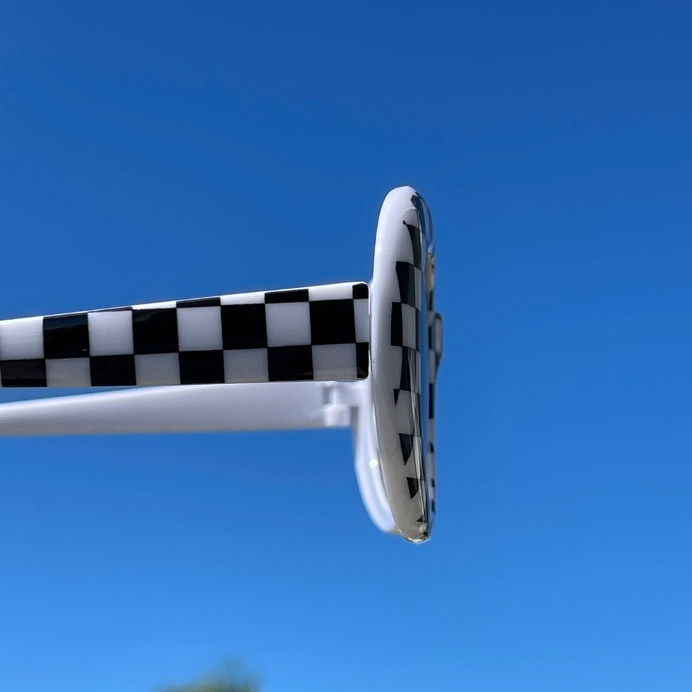 Round Frame Checkerboard Sunglasses - Picture 7 of 15
